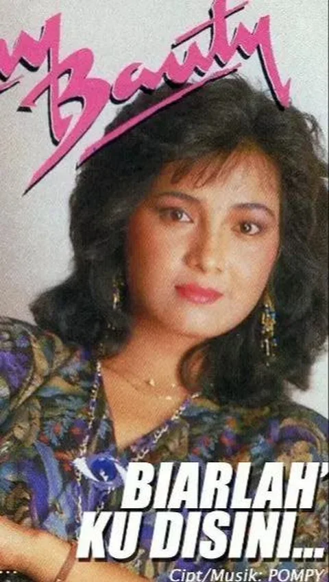 The song 'Biarlah Ku di Sini' which was released in 1988 made his name soar.