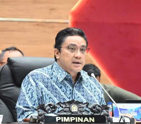 DPR Minta Ketegasan Pemerintah Pastikan Jadwal PON 2024 karena Bentrok dengan Pilkada Serentak