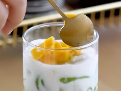Quench Your Thirst with Homemade Sweet Cendol Dawet