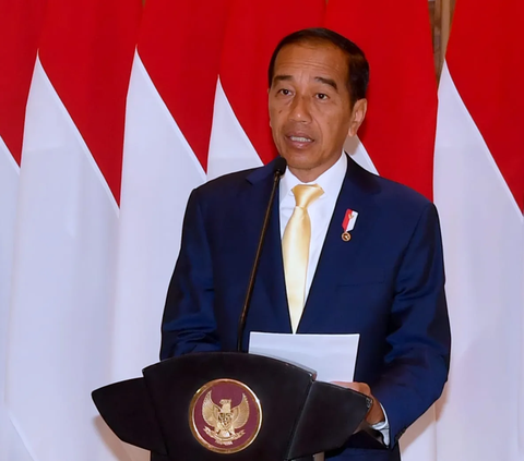 Jokowi Ditanya Makna Dasi Kuning saat Kunjungan ke Jepang, Dijawab Tersenyum Sambil Angkat Alis