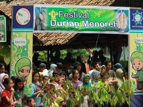 Mengunjungi Desa Wisata Banjaroya, Surganya Pecinta Durian di Kulon Progo
