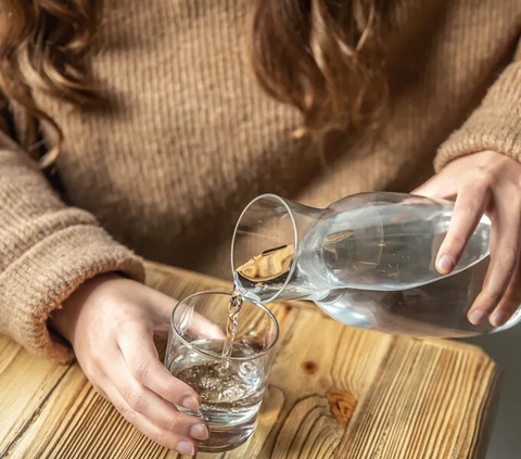 Mengenal Water Fasting, Diet Hanya Minum Air Putih, Apakah Aman atau Berbahaya?