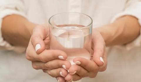 Manfaat Diet Minum Air Putih dalam Jangka Pendek