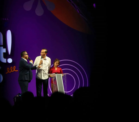 Hari kedua Jakarta International Comedy Festival (Jicomfest) 2023 sudah berlangsung pada Sabtu (16/12/2023) malam. <br><br>Pertunjukkan komedi di hari kedua ini menampilkan Gilang Dirga, Cak Lontong, Abdel Achrian, Kiky Saputri dan Marshel Widianto.