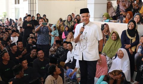 Ganjar mengaku sudah berpengalaman menjalankan turunan UU Pesantren saat menjabat Gubernur Jateng. Sehingga bukan tak mungkin menjalankan UU Pesantren. 