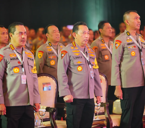 Polisi Dilarang Pose Jari Dukung Capres, Bisa Dipecat Tidak Hormat Jika Melanggar