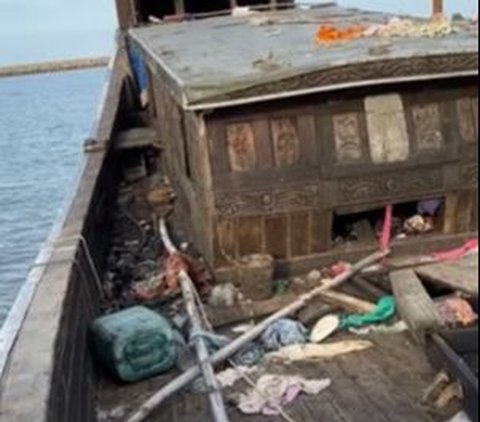 Penampakan Bagian Dalam Kapal Pengungsi Rohingya di Pesisir Aceh, Jadi Sorotan