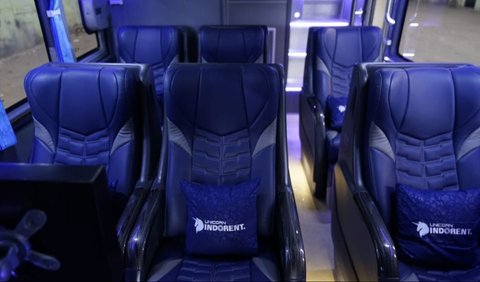 2. Unicorn Indorent first class double decker<br>