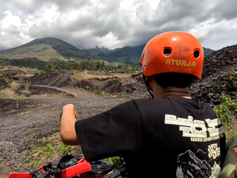 Sensasi Mengendarai ATV di Desa Wisata Pananjung Garut, Cara Lain Menikmati Indahnya Gunung Guntur