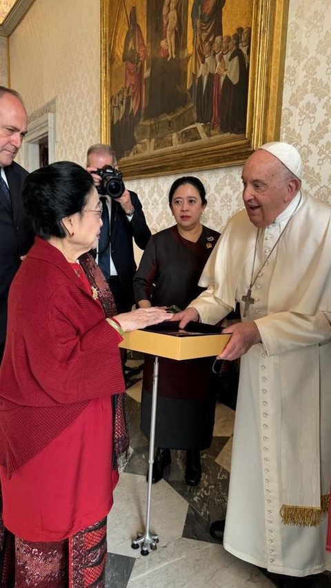 Cerita Olly Dondokambey Soal Pertemuan Megawati-Paus Fransiskus: Welcome & Menyambut Hangat