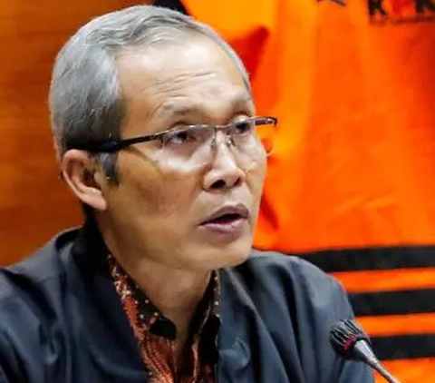 KPK Tangkap Gubernur Maluku Utara Abdul Gani Kasuba