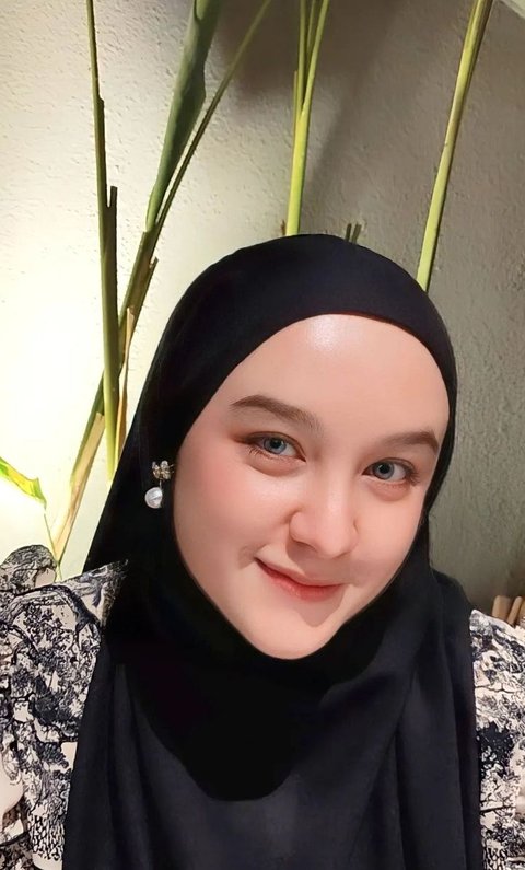 Adu Gaya Hersa Rahayu dan Nadya Mustika, Istri dan Mantan Rizki DA yang Sama-Sama Cantik