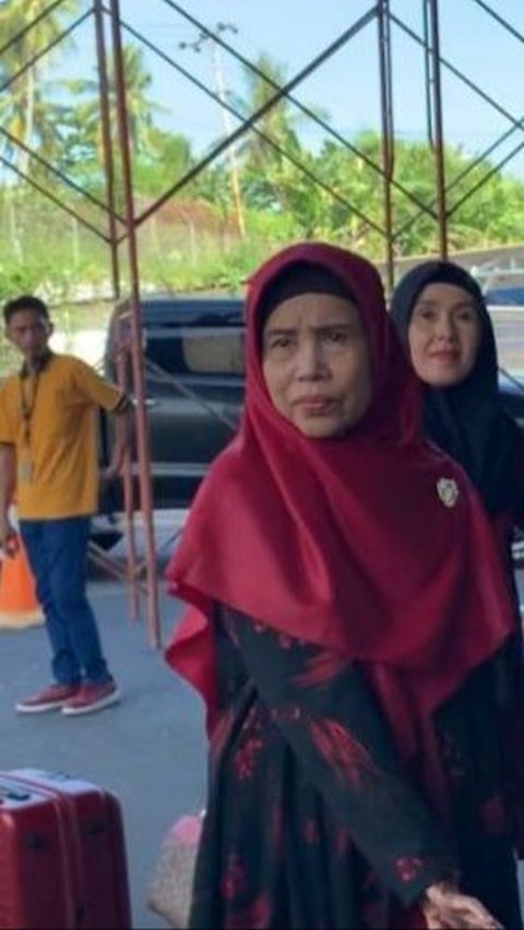 Istri dan Anak Belum Tahu Keberadaan Gubernur Maluku Utara Abdul Gani Usai Ditangkap KPK
