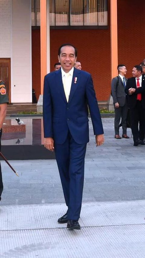 Kode Dasi Kuning, Jokowi Blak-Blakan Ngaku Nyaman dengan Golkar 