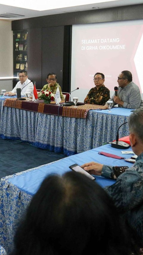 FOTO: Sambangi Persekutuan Gereja-Gereja Indonesia, Mahfud MD Pastikan Situasi Politik Jelang Natal Aman