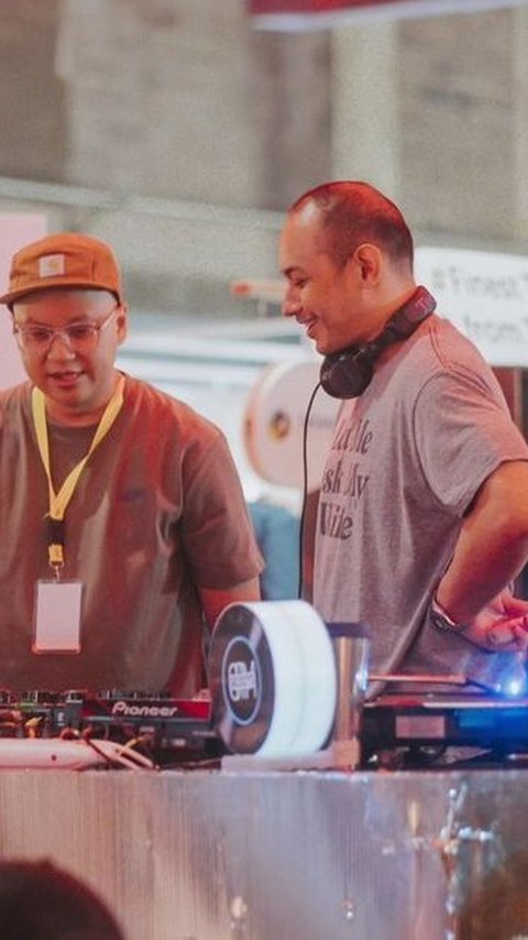 Kehadiran BCL dan Noah Sinclair tidak hanya menambah keseruan acara, tetapi juga membantu mengungkap bakat terpendam Tiko sebagai seorang DJ.
