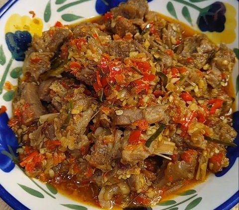 Recipe for Tempting Stir-Fried Beef with Chili and Lemongrass, Its Deliciousness Will Leave No Rice Left at Home
