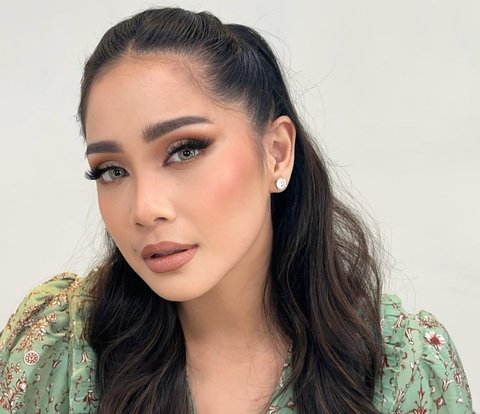 Dirias Makeup 'Jambak' Oleh Tasya Farasya, Aura Konglomerat Nagita Memancar