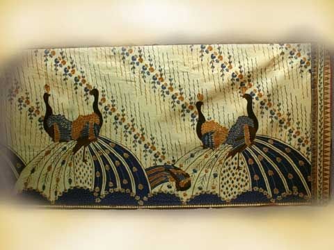 Terinspirasi dari Tarian Unggas, Begini Uniknya Batik Merak Ngibing Asli Priangan Timur