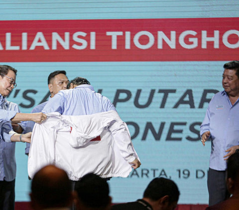 FOTO: Penampakan AHY Dampingi Prabowo saat Terima Dukungan Aliansi Tionghoa Indonesia untuk Pemenangan Pilpres 2024