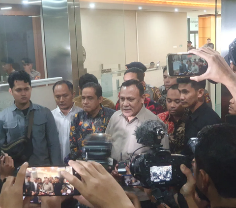 Agus Rahardjo Ngaku Diintervensi Jokowi, Firli Bahuri: Setiap Pimpinan KPK Hadapi Tantangan dan Hambatan