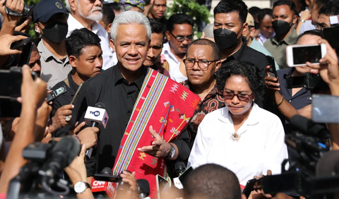 Ganjar mengawali kampanye dengan menghadiri Car Free Day di Jalan Eltari Kupang pada pukul 06.00 WITA.<br>