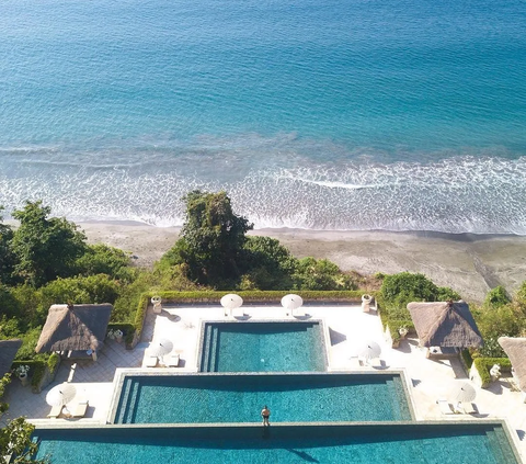 4. Amankila juga disebut sebagai tempat favorit keluarga David Beckham saat liburan ke Bali.