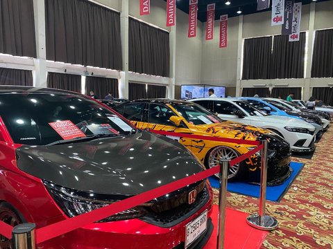Thousands of Cars Showcased in Ancol, Daihatsu Holds Modifying Car Competition Again