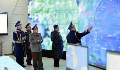 Kim Jong-un Luncurkan Satelit Mata-Mata