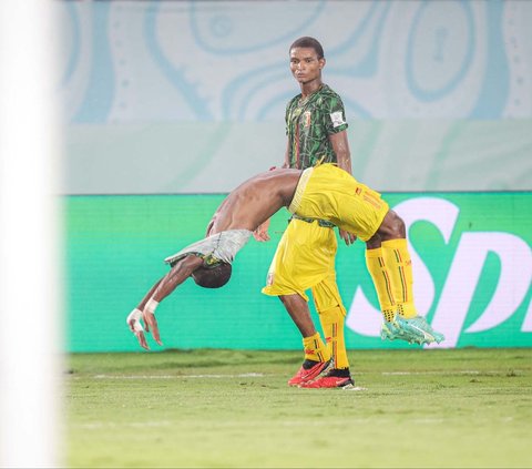 FOTO: Selebrasi Pemain Timnas Mali Rayakan Juara Ketiga Piala Dunia U-17