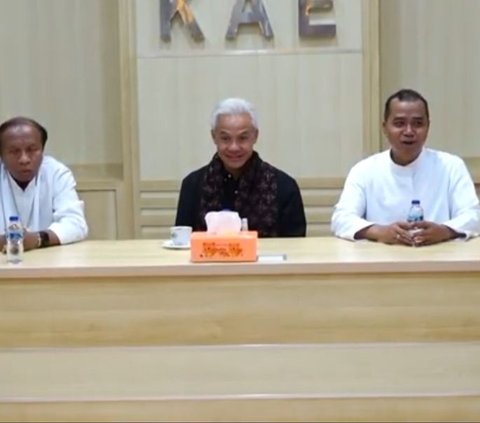 Dialog Bersama Tokoh Agama di Ende, Ganjar Diminta Bangun Indonesia Sentris