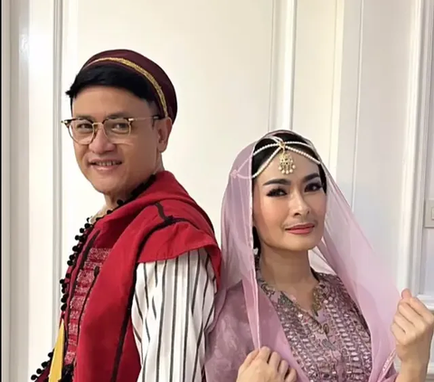 Absent at Nadya Mustika's Wedding, Iis Dahlia Gives This: 'Eh, This Happened Instead'