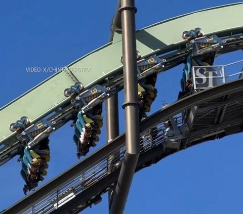 Ngeri! Roller Coaster Mendadak Berhenti, 32 Penumpang Tergantung Secara Terbalik