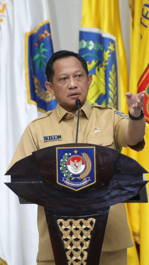 Tito Nilai Mayor Teddy Pakai Seragam Tim Pendukung Prabowo: Misi Penyamaran