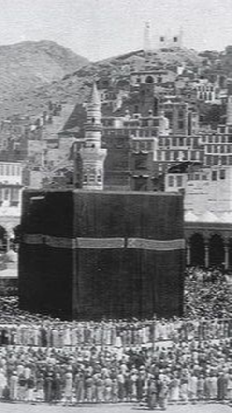Begini Suasana Makkah Tahun 1956, Bisa Langsung Parkir Depan Masjidil Haram