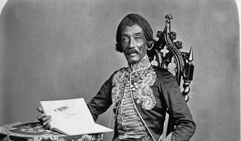 1. Raden Saleh Diakui Sebagai Pionir Riset Fosil<br>