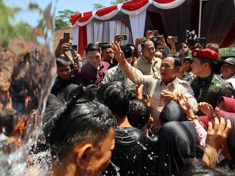 Resmikan 5 Titik Air Bersih di Kabupaten Kuningan, Prabowo Minta Dijaga dan Jangan Disia-siakan