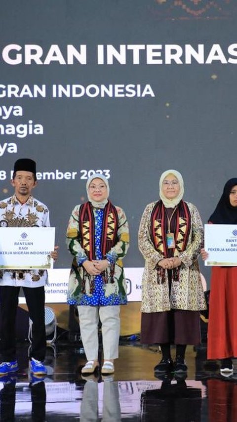 Kemnaker Beri Penghargaan Indonesian Migrant Worker Awards 2023, Ini Daftar Penerimanya