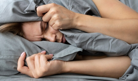 1. Pertahankan Jadwal Tidur yang Konsisten