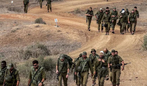 Meski terkesan kuat, militer Israel tak jarang malah menyerang warga sipil non militer yang tak 'berdosa'.