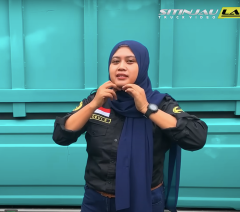 Bikin Takjub, Sopir Truk Wanita Cantik Ini Taklukan Tanjakan Menikung Tajam Sitinjau Lauik 'Aku Senang Banget'