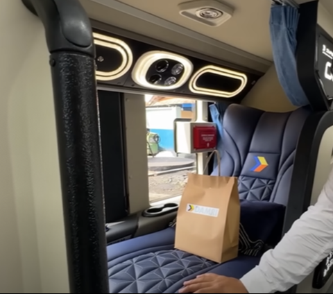 Potret Mewahnya Bus PO Damri Double Decker Bikin Betah di Perjalanan, Pramugarinya Cantik-cantik