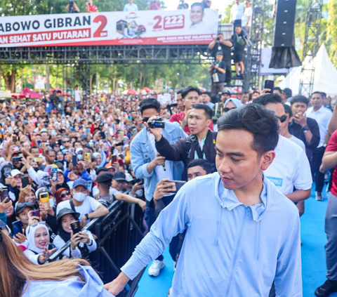 Buntut Bagi-Bagi Susu di CFD, Bawaslu Jakarta Pusat Bakal Periksa Gibran