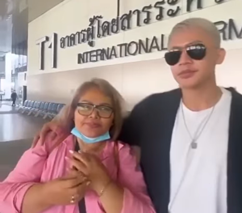 Mother Virgoun Vacationing with Lover to Thailand, Inara Rusli Gives Sarcastic Comment