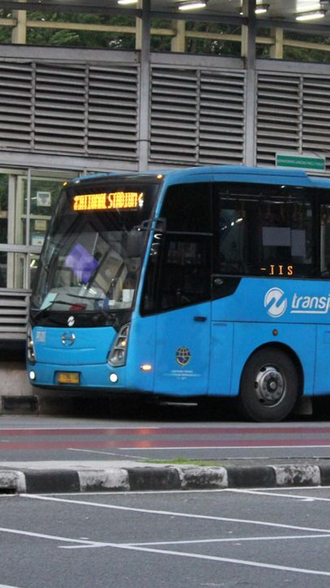 Transjakarta Beroperasi hingga Jam 2 Dini Hari Saat Natal dan Tahun Baru