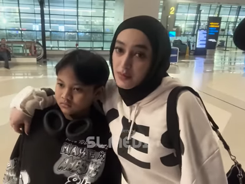 Calon Ibu Sambung, ini Potret Kedekatan Santyka Fauziah dengan Anak-anak Sule yang Sweet Banget!