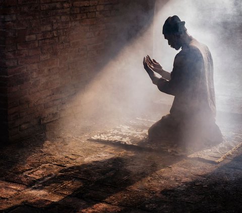 9 Doa Subuh Pagi yang Penting Diamalkan Tiap Hari Agar Aktivitas Diberkahi Allah