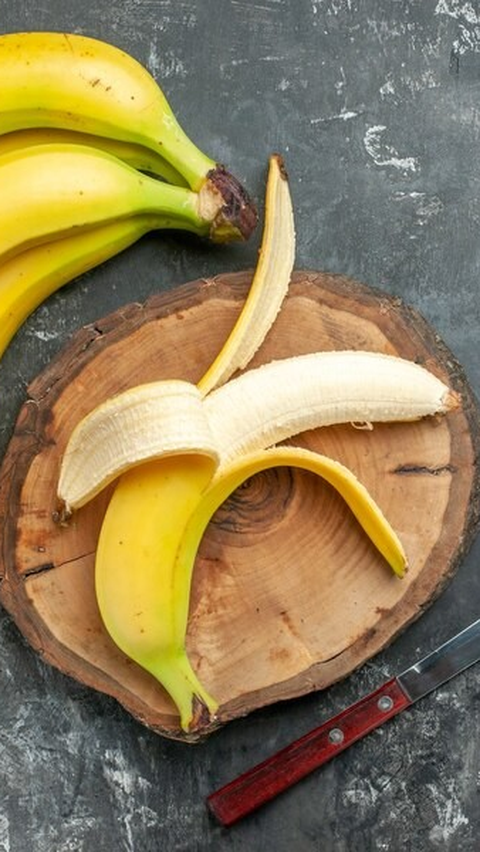 Jadi, jangan ragu untuk menjadikan pisang sebagai bagian dari ritual tidur Anda dan nikmati manfaat tidur yang lebih nyenyak.