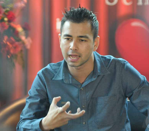 Temani Raffi Ahmad Nonton Debat Cawapres, Potret Nagita Tersenyum Cantik di Barisan Pendukung Gibran