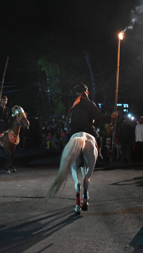 Mengenal Acara Damar Sewu Asli Kuningan, Bawa Semangat Ke-Siliwangian